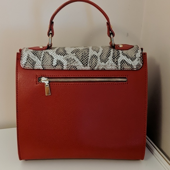 Red and Snakeskin Leather Top handle purse and bag - Picture 6 of 6